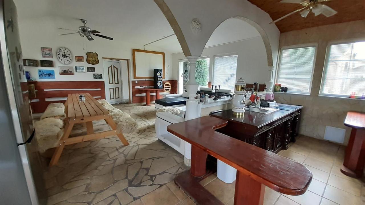 Resort Chribska Apartmany Adri Dış mekan fotoğraf