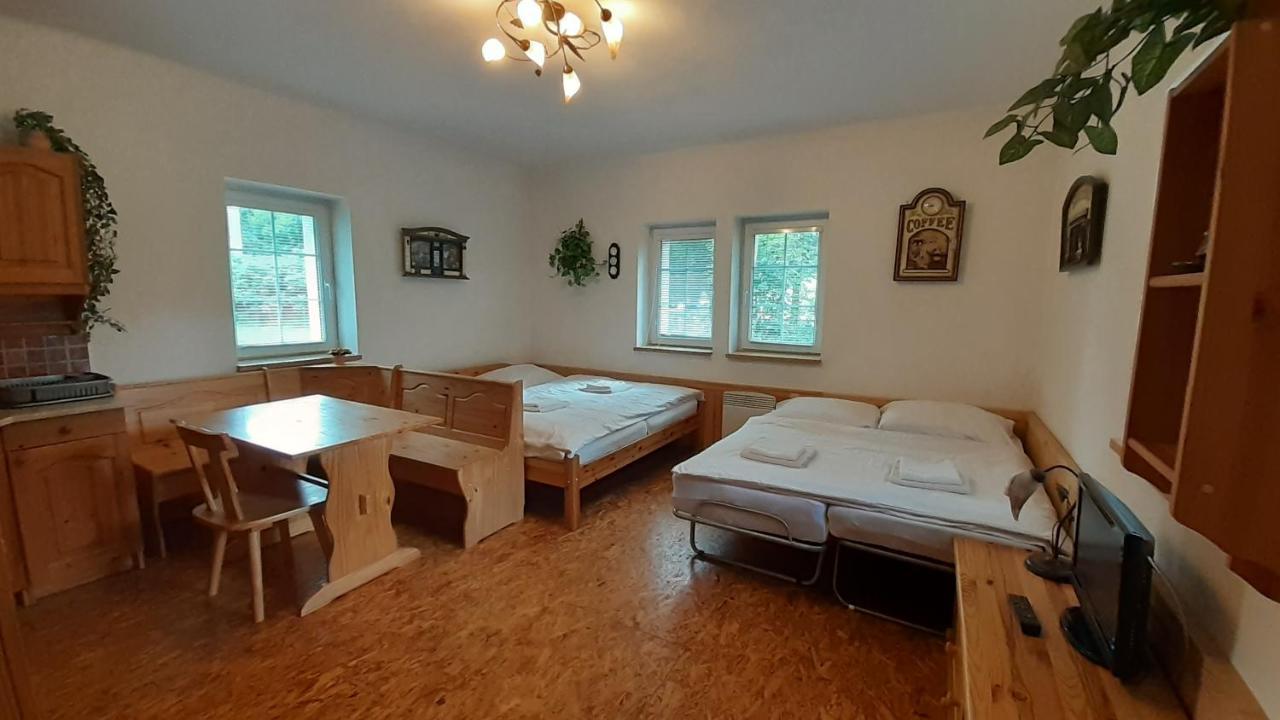 Resort Chribska Apartmany Adri Dış mekan fotoğraf