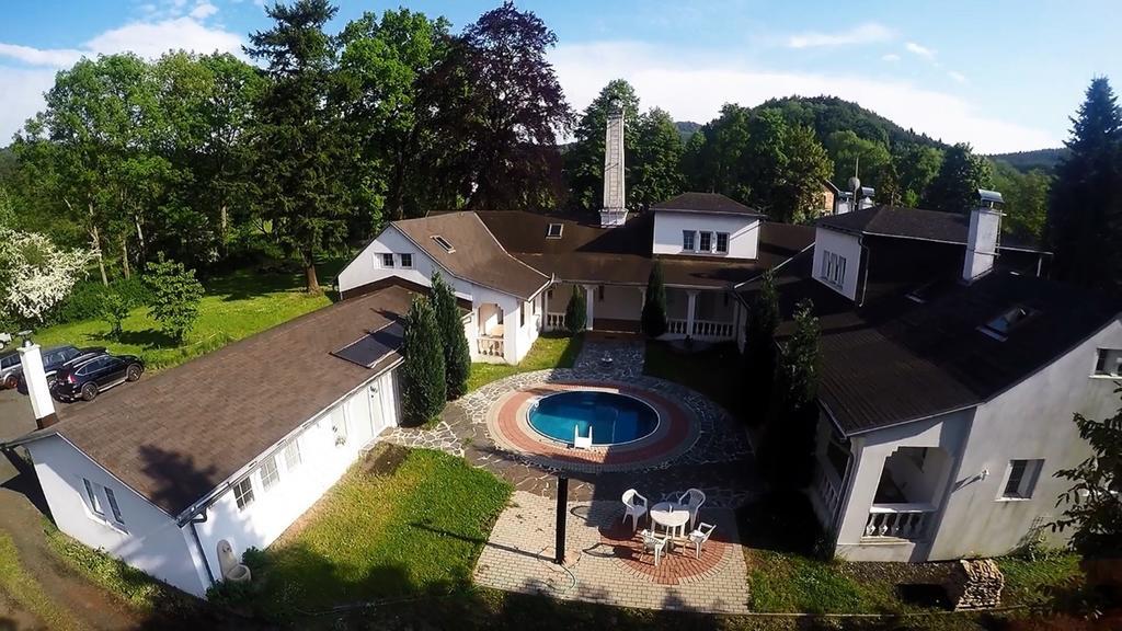 Resort Chribska Apartmany Adri Dış mekan fotoğraf
