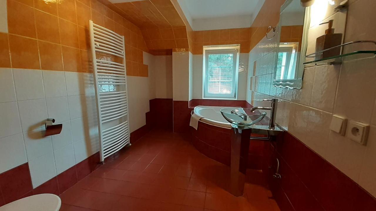 Resort Chribska Apartmany Adri Dış mekan fotoğraf